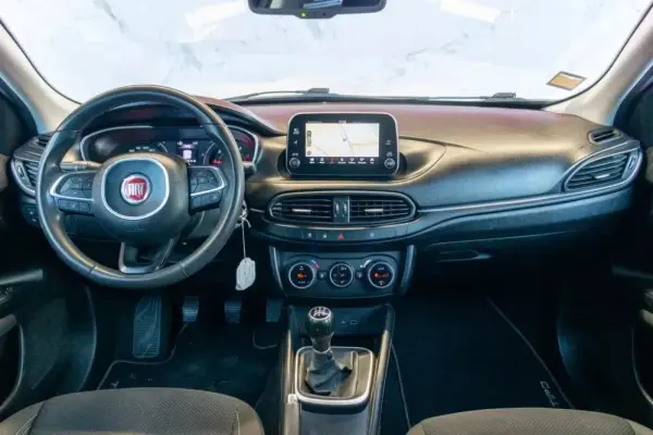 Fiat Tipo Station Wagon 1.3 M-Jet Lounge Tech 4