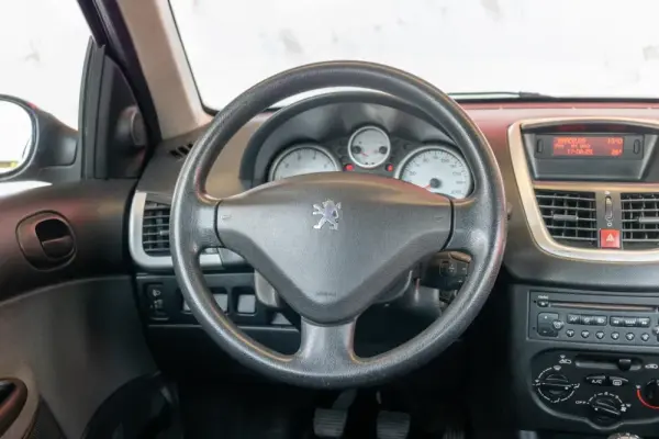 Peugeot 206+ 1.1 Urban 9