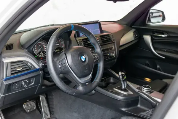 BMW 118 dA Pack M 16