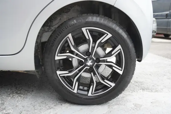 Peugeot 108 1.0 VTi Active 6