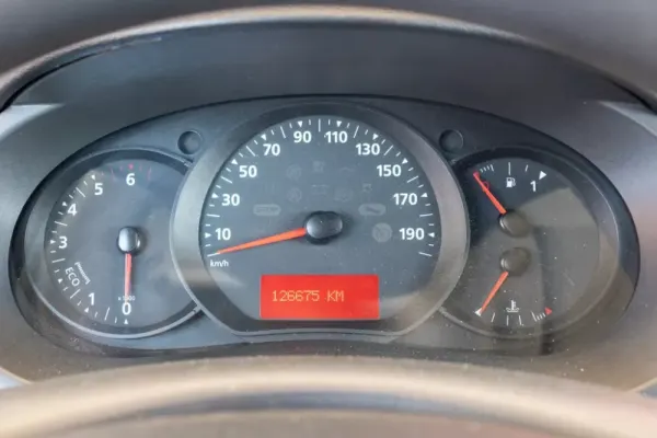 Renault Kangoo 1.5 Blue dCi Authentic 8