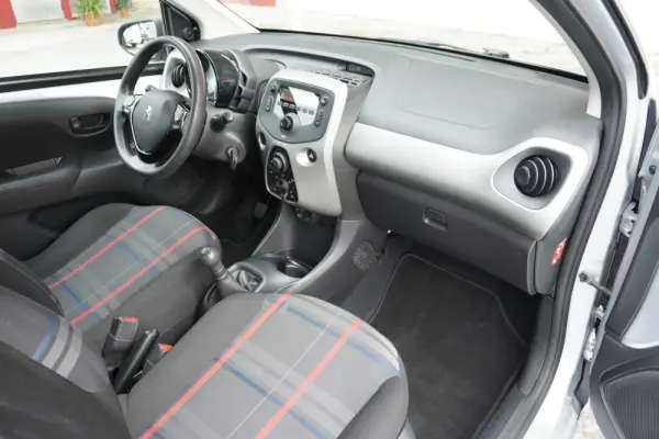 Peugeot 108 1.0 VTi Active 14