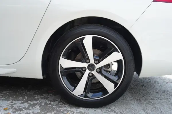 Peugeot 308 SW 1.5 BlueHDi GT Line 17
