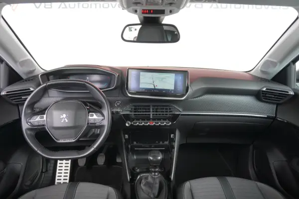 Peugeot 208 1.2 PureTech Allure 5