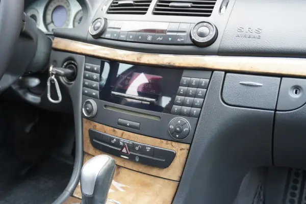 Mercedes-Benz E 220 CDI Avantgarde Aut. 14