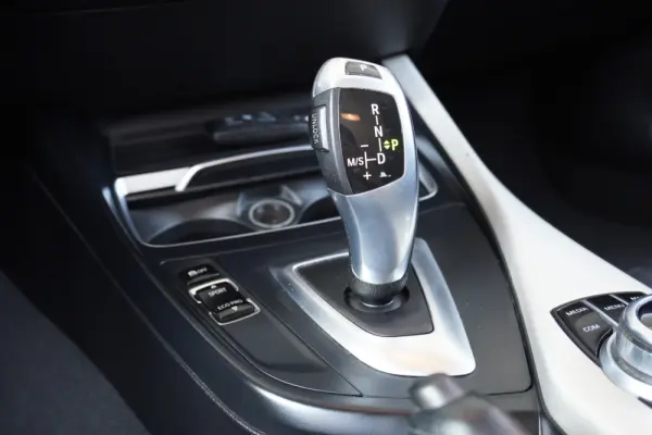 BMW 116 d Line Urban Auto 11
