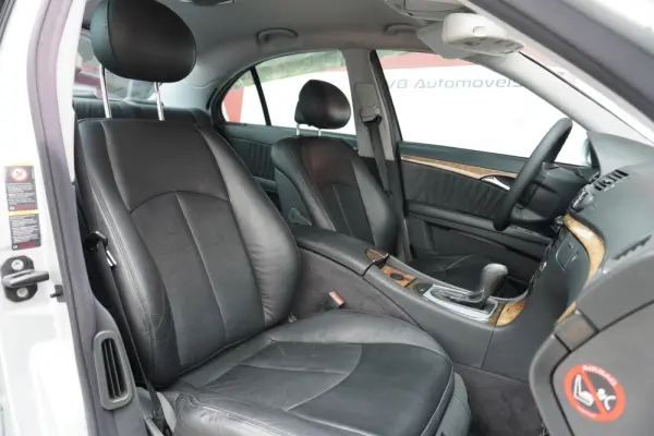Mercedes-Benz E 220 CDI Avantgarde Aut. 18