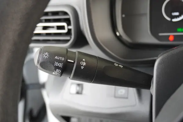 Citroen e-Berlingo 50 kWh XL Max 13