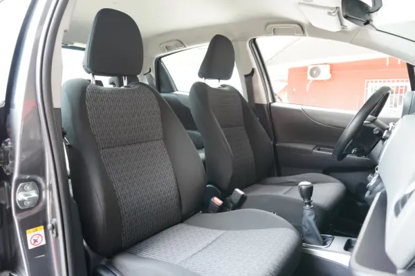 Toyota Yaris 1.4 D-4D ACtive+AC 99g 14