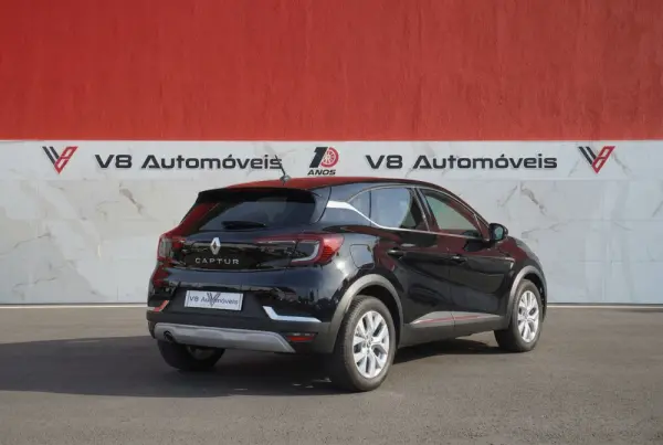 Renault Captur BLUE dCi 115 EDC INTENS 4