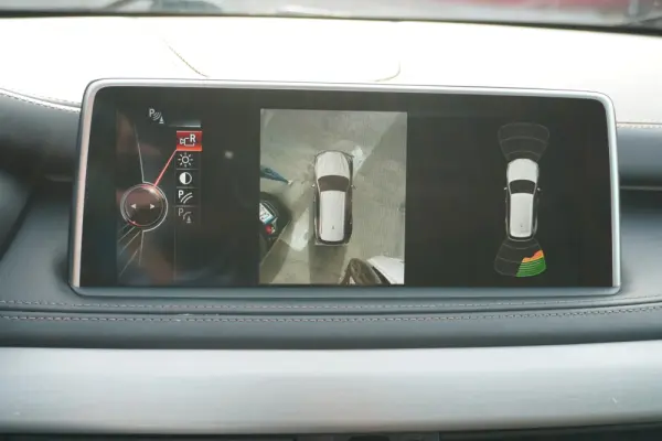 BMW X5 40e xDrive 16