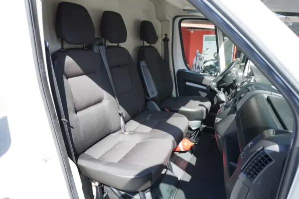 Peugeot Boxer HDi L1H1 S&S Active 6