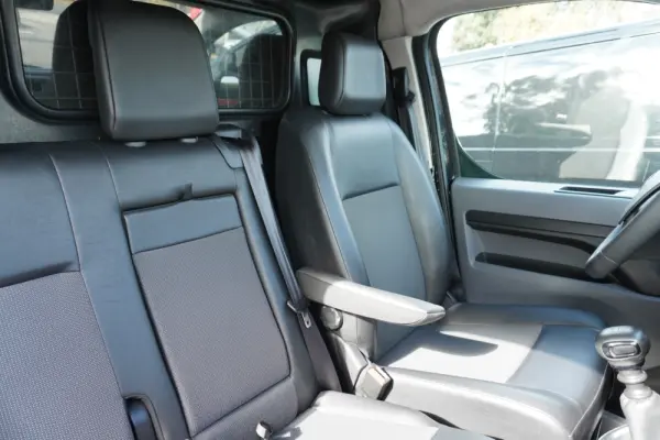 Toyota Proace D-4D  L1-H1 11