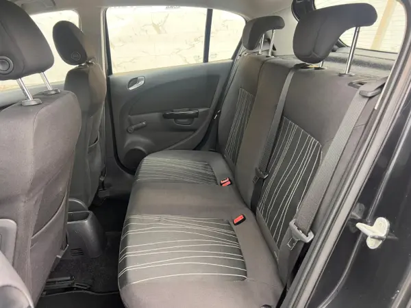 Opel Corsa 1.3 CDTI Go! 95g 6