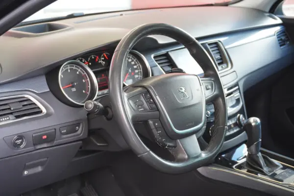 Peugeot 508 SW BlueHDi 180 EAT6 Stop&Start Allure 6