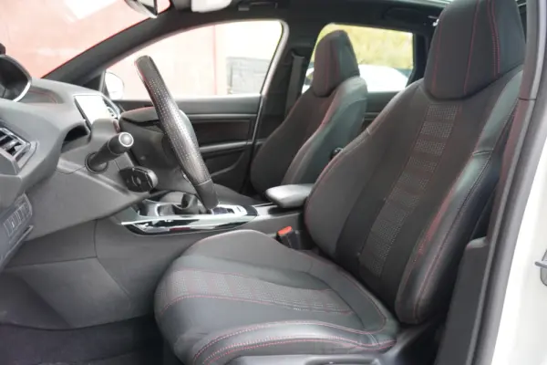 Peugeot 308 SW 1.5 BlueHDi GT Line 7