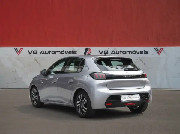 Peugeot 208 1.2 PureTech Allure 3