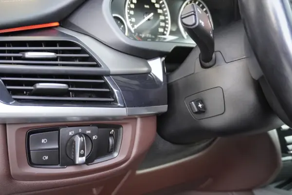 BMW X5 40e xDrive 13