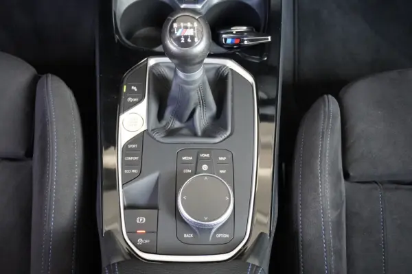 BMW 116 d Pack Desportivo M 21