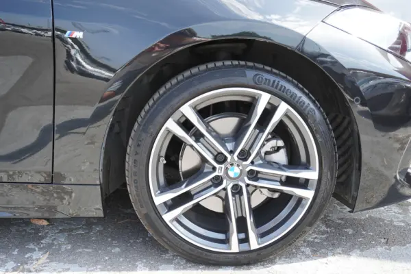 BMW 116 d Pack Desportivo M 28