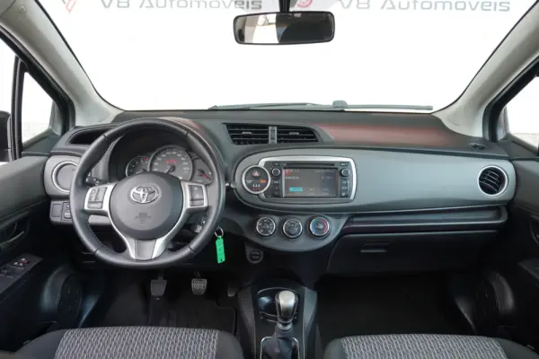 Toyota Yaris 1.4 D-4D ACtive+AC 99g 5