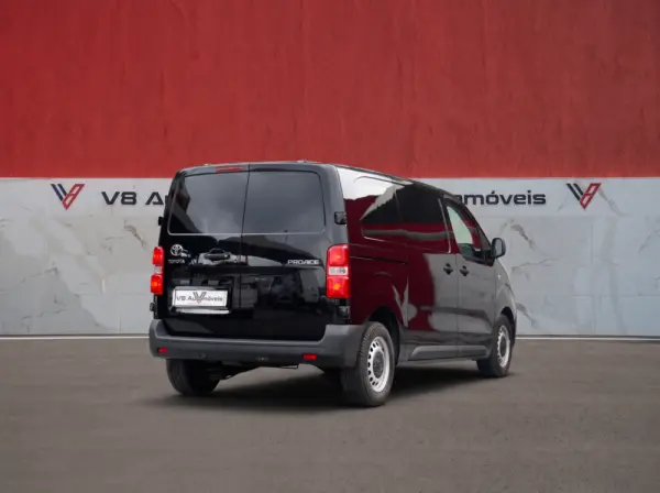 Toyota Proace D-4D  L1-H1 4