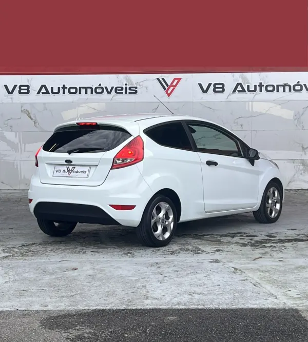 Ford Fiesta 1.4 TDCI Trend 4