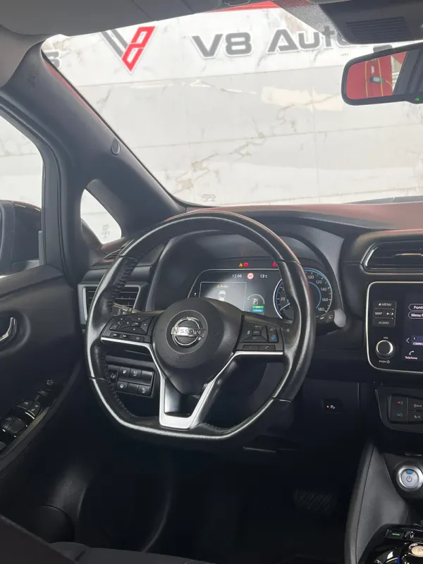 Nissan Leaf N-Connecta Full Led 14