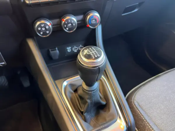 Renault Captur 1.0 TCe Evolution 16