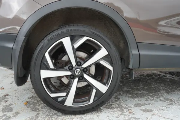 Nissan Qashqai 1.5 dCi Tekna 19 Pele 16
