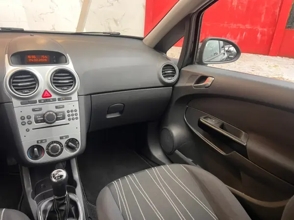 Opel Corsa 1.3 CDTI Go! 95g 14