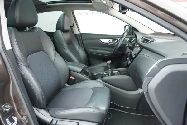 Nissan Qashqai 1.5 dCi Tekna 19 Pele 15
