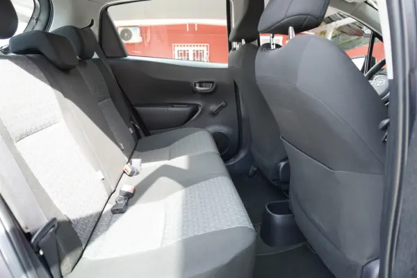 Toyota Yaris 1.4 D-4D ACtive+AC 99g 13