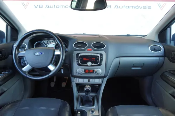 Ford Focus 1.6 TDCi Ghia 5