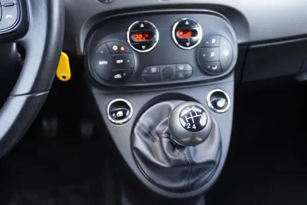 Fiat 500 1.2 Star 9
