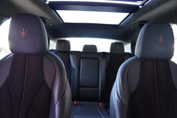 Maserati Grecale Folgore 24