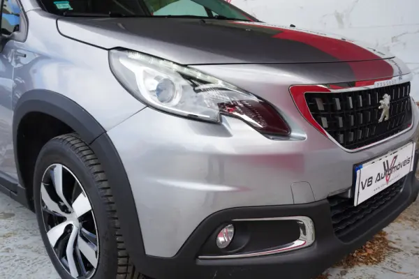 Peugeot 2008 1.5 BlueHDi Allure 21