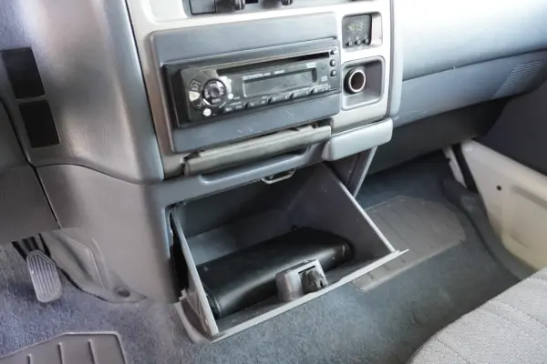 Toyota HiAce 2.5 D-4D Service 2.8T 14