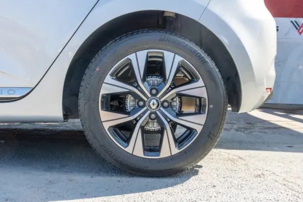 Renault Clio 1.0 TCe Intens 17