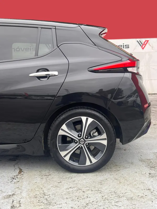 Nissan Leaf N-Connecta Full Led 3