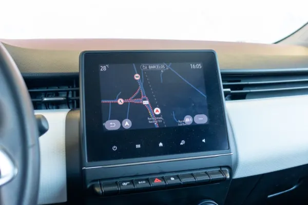 Renault Clio 1.0 TCe Intens 5