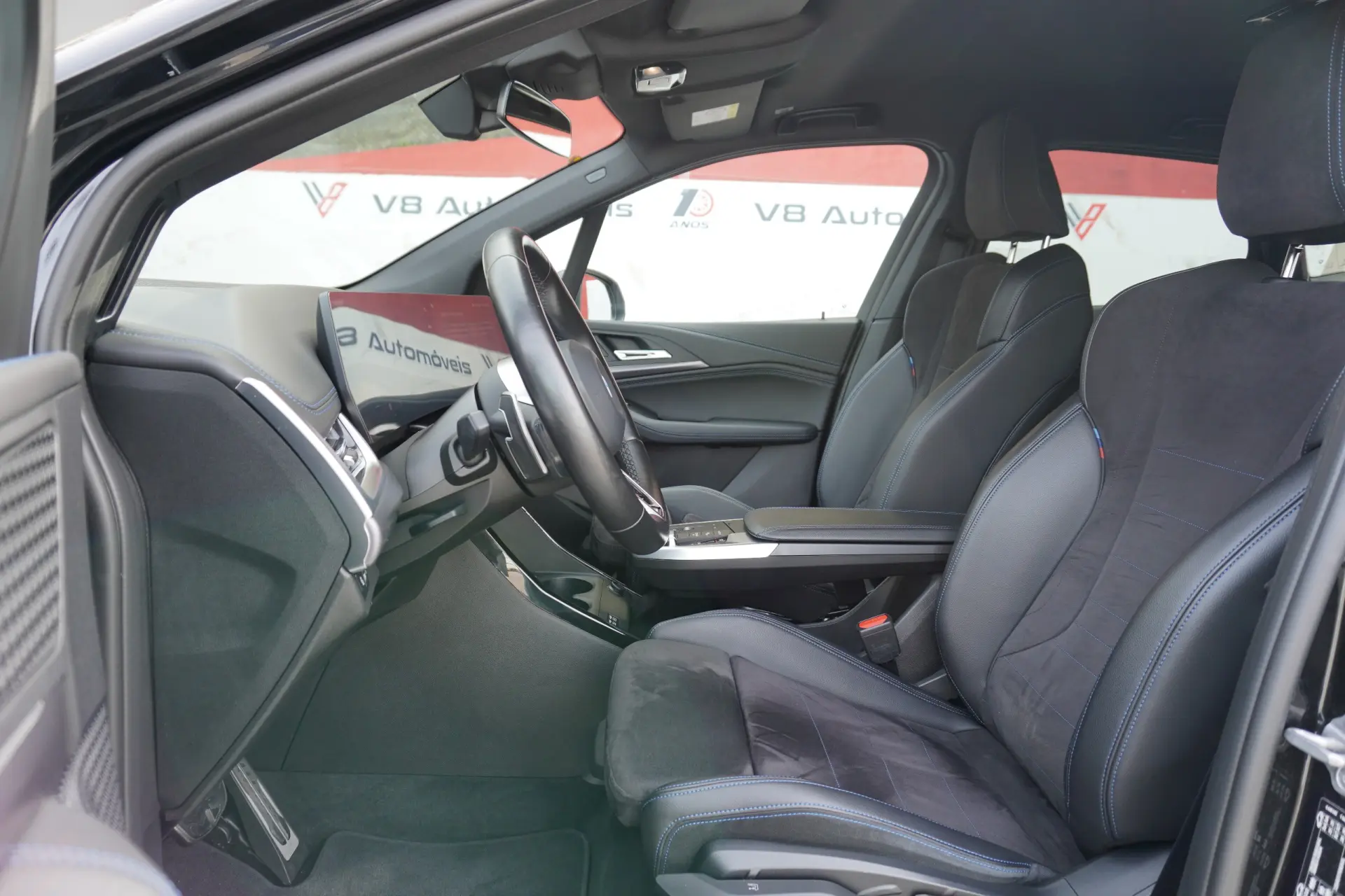 BMW 218 Active Tourer i Pack Desportivo M Auto 9