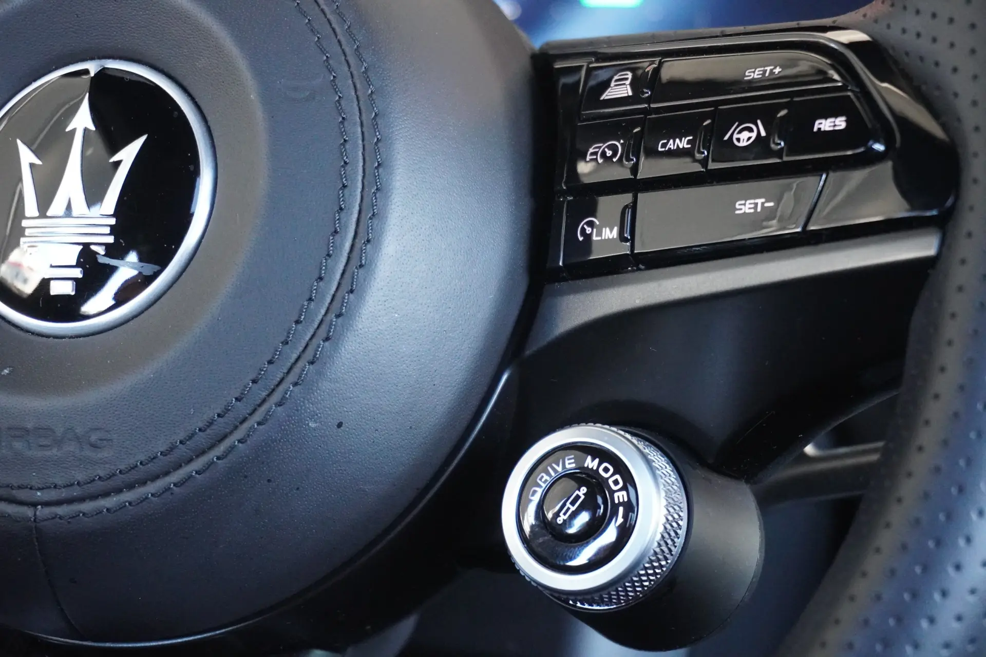 Maserati Grecale Folgore 30