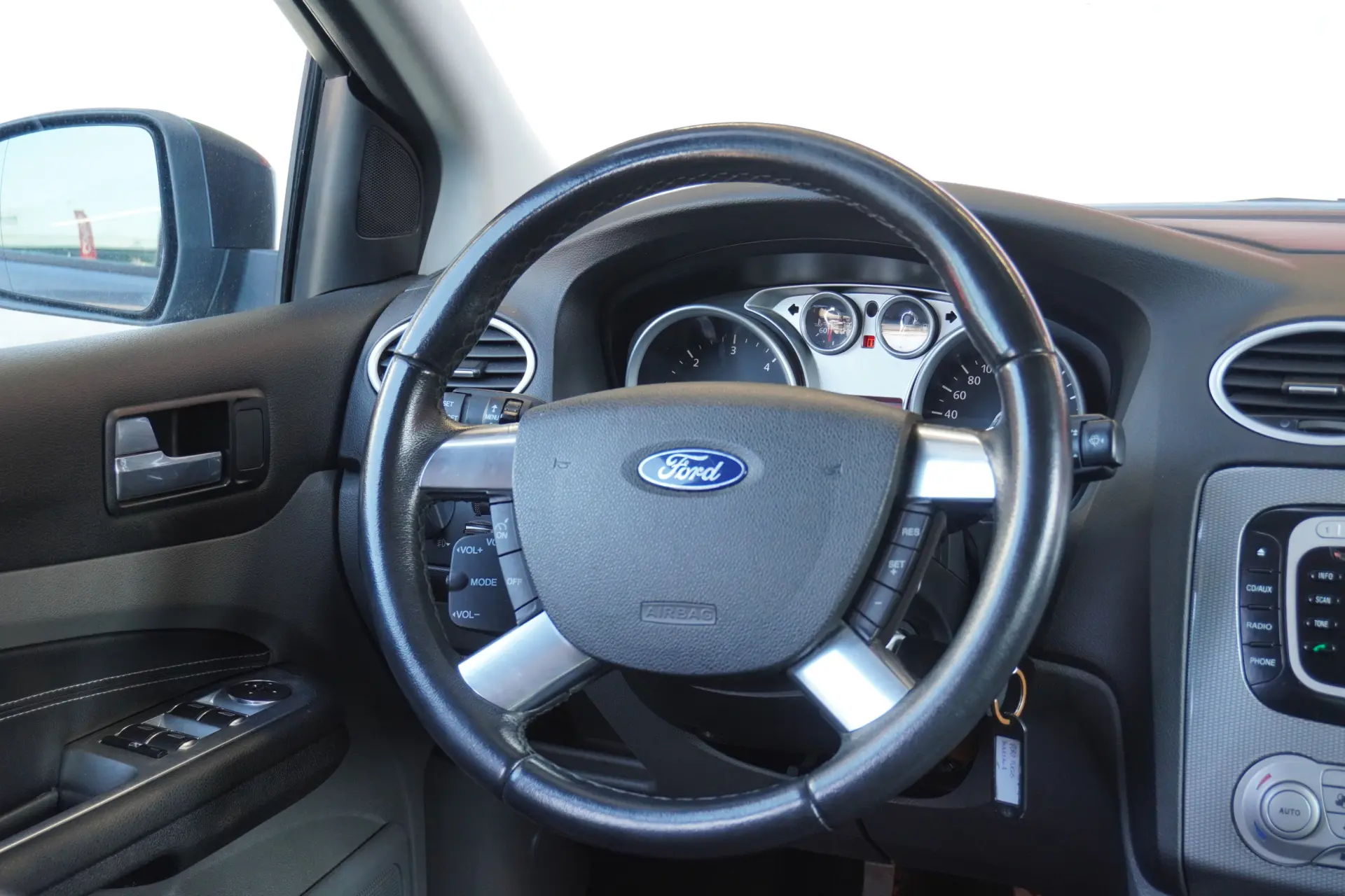 Ford Focus 1.6 TDCi Ghia 9