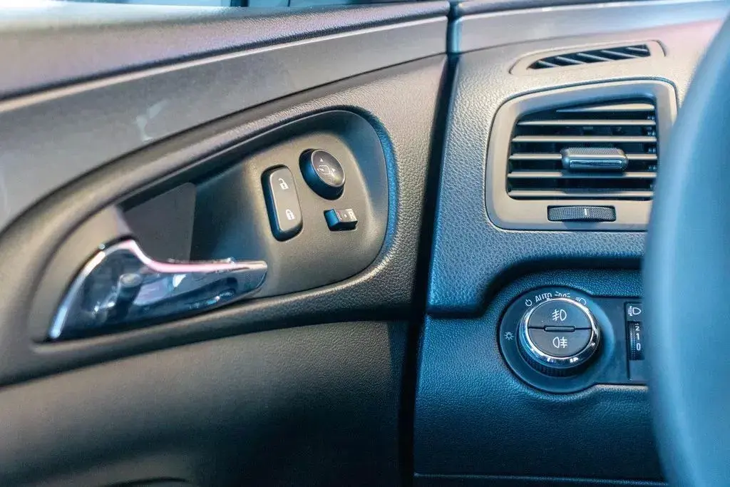 Opel Insignia Sports Tourer 2.0 CDTi Cosmo S/S 11