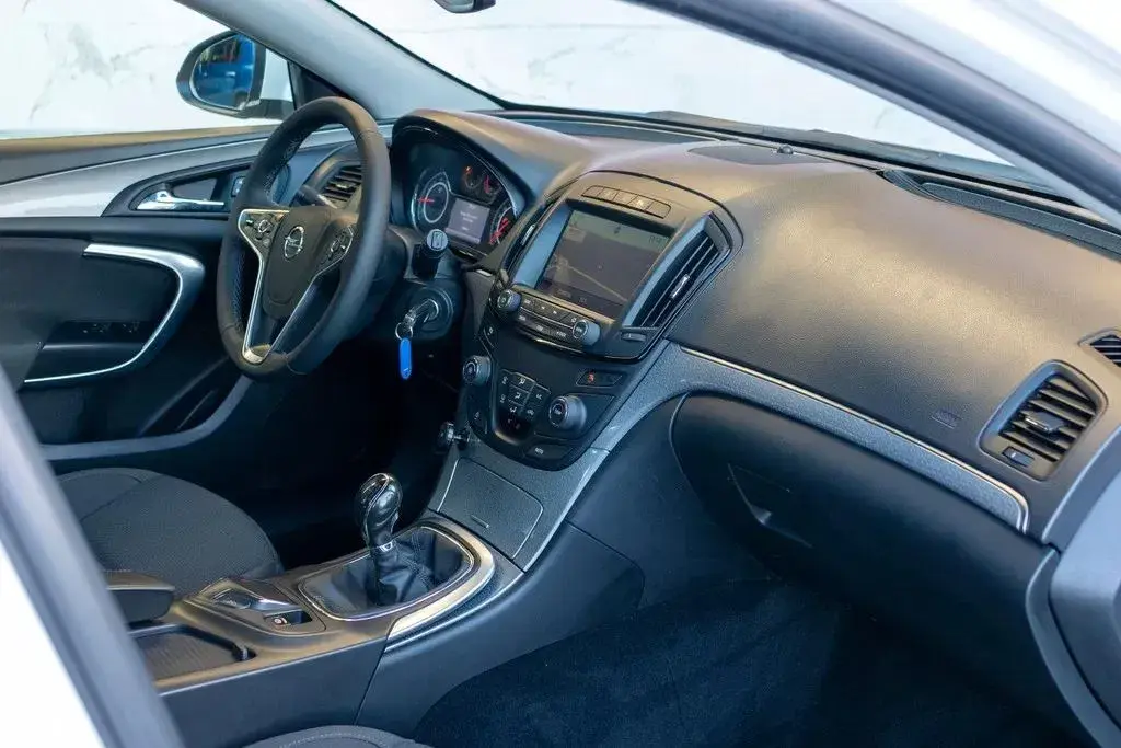 Opel Insignia Sports Tourer 2.0 CDTi Cosmo S/S 17