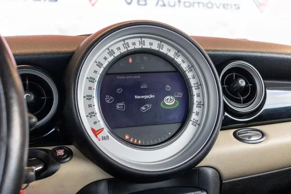 MINI 3 Portas One D 12