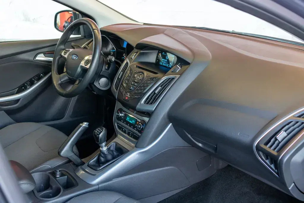 Ford Focus 1.0 EcoBoost S&S SYNC Edition 15