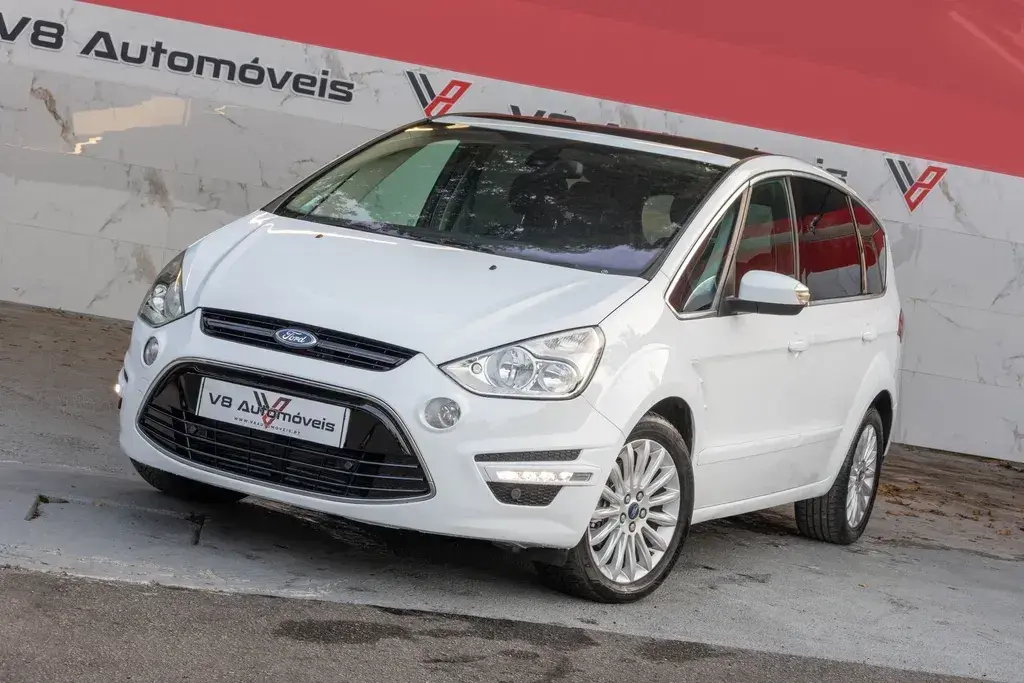 Ford S-Max 2.0 TDCi Titanium 7L 139g 6