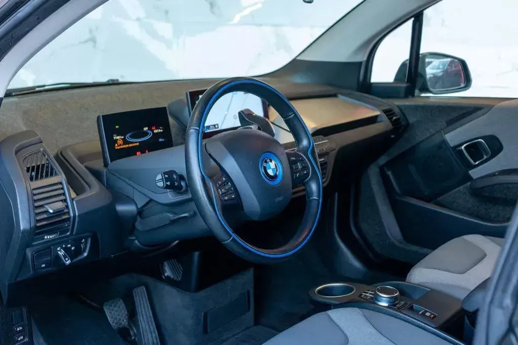 BMW i3 120Ah 19
